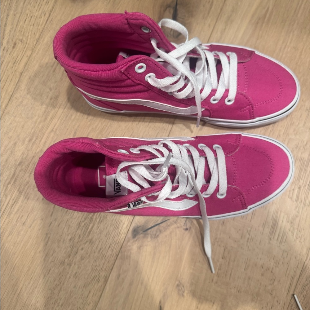 Womens Vans Fuchsia High-Top Sneakers - Size 7